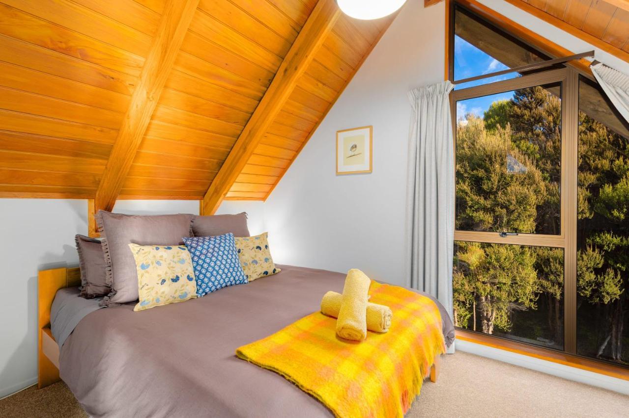 Totara Lodge - Unwind, Relax & Enjoy - Mt Lyford Екстериор снимка