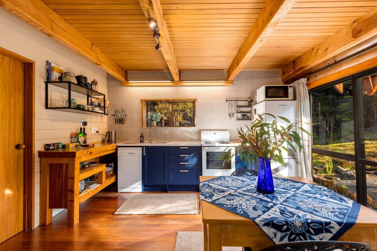 Totara Lodge - Unwind, Relax & Enjoy - Mt Lyford Екстериор снимка