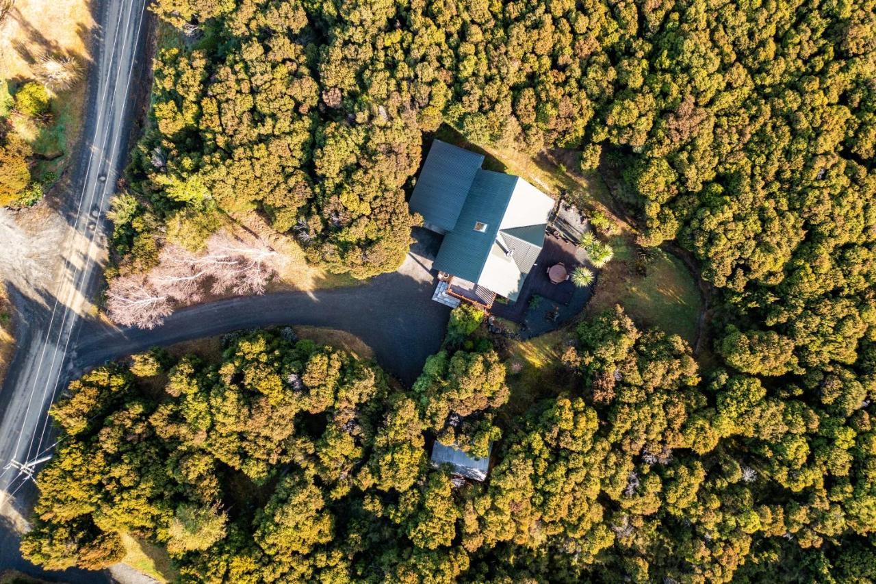 Totara Lodge - Unwind, Relax & Enjoy - Mt Lyford Екстериор снимка
