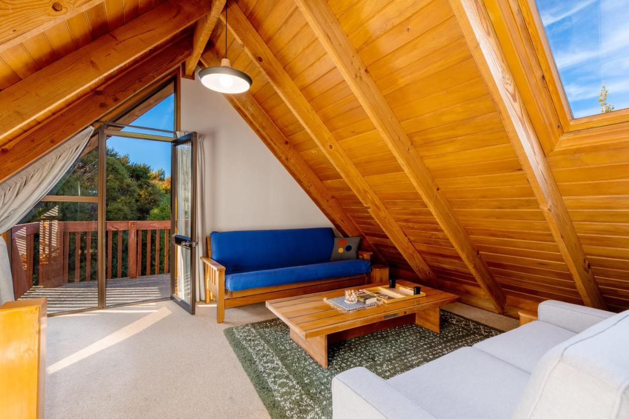 Totara Lodge - Unwind, Relax & Enjoy - Mt Lyford Екстериор снимка